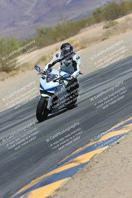 media/Mar-24-2025-Moto Forza (Mon) [[57ce5c5cff]]/3-Beginner Group/Session 3 (Turn 6 Inside)/